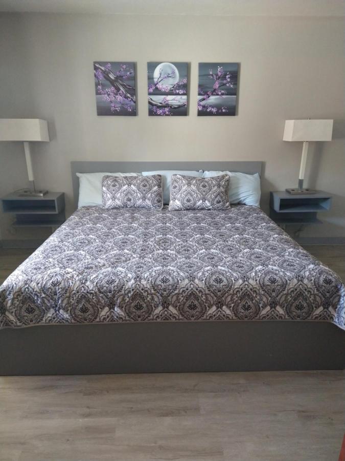 Budget Motel